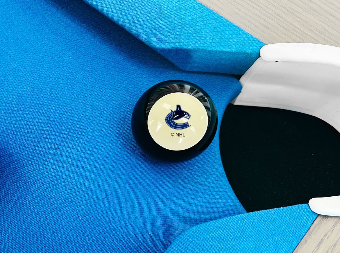 Vancouver Canucks NHL pool table 8-ball - lifestyle photo