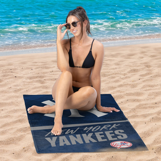 New York Yankees Micro Fiber beach towel lifestyle