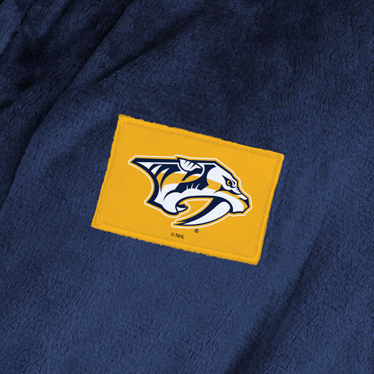 Nashville Predators Womens SHERPA bathrobe patch