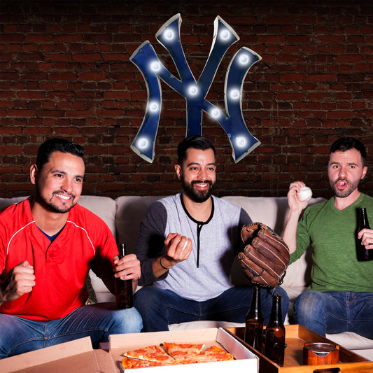 New York Yankees logo lighted metal man cave sign
