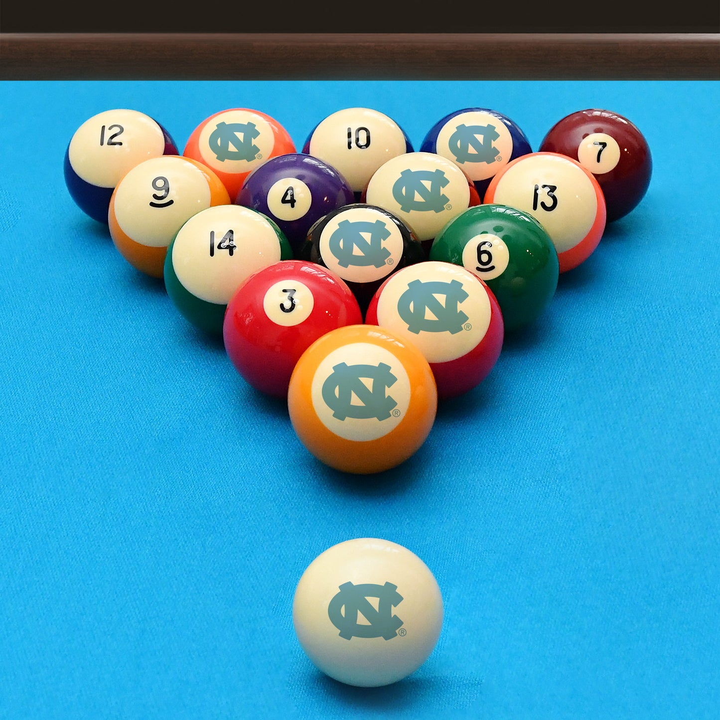 Official North-Carolina-Tar-Heels Collegiate Billiard Balls Set Arranged on Pool Table Slate