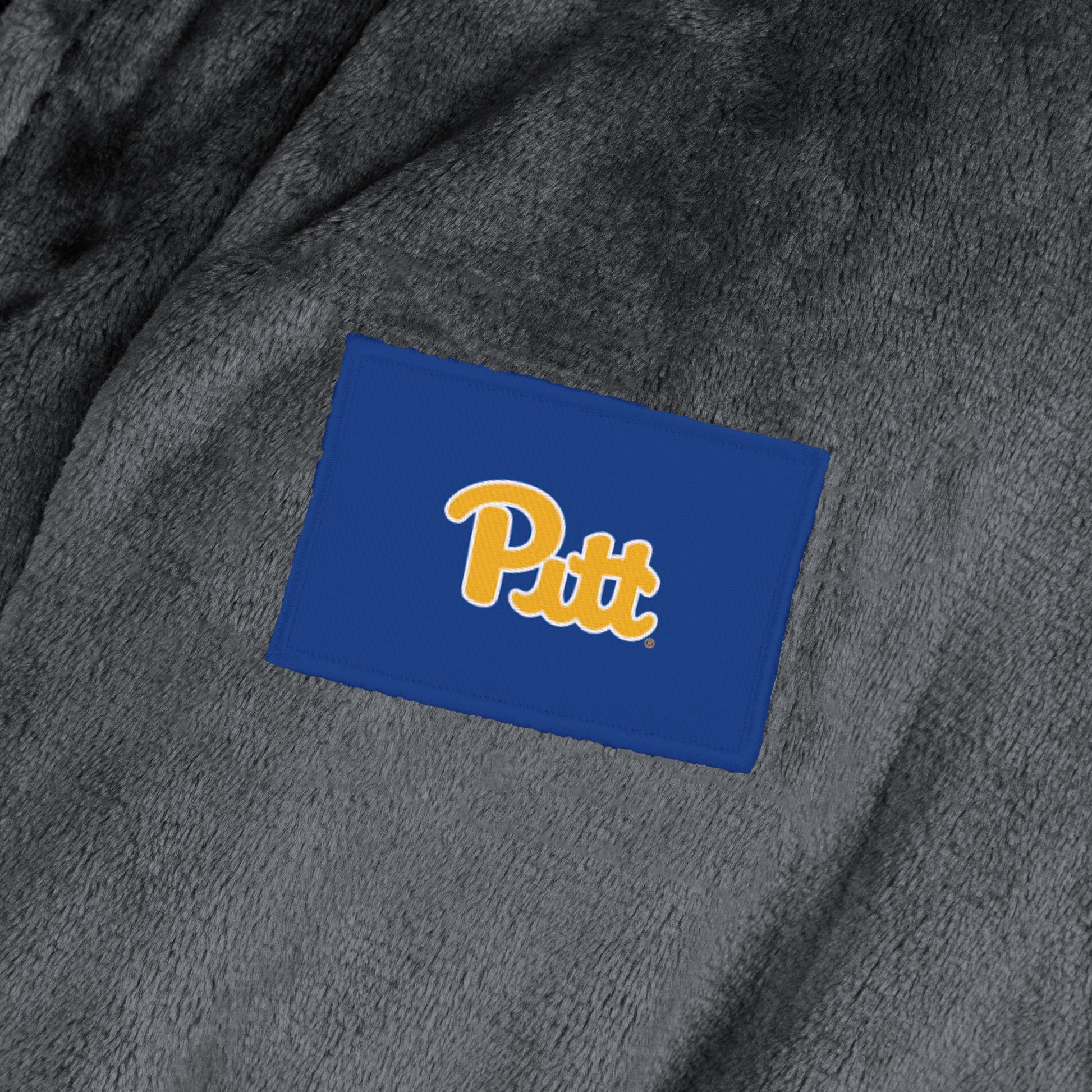 Pittsburgh Panthers Womens SHERPA bathrobe back