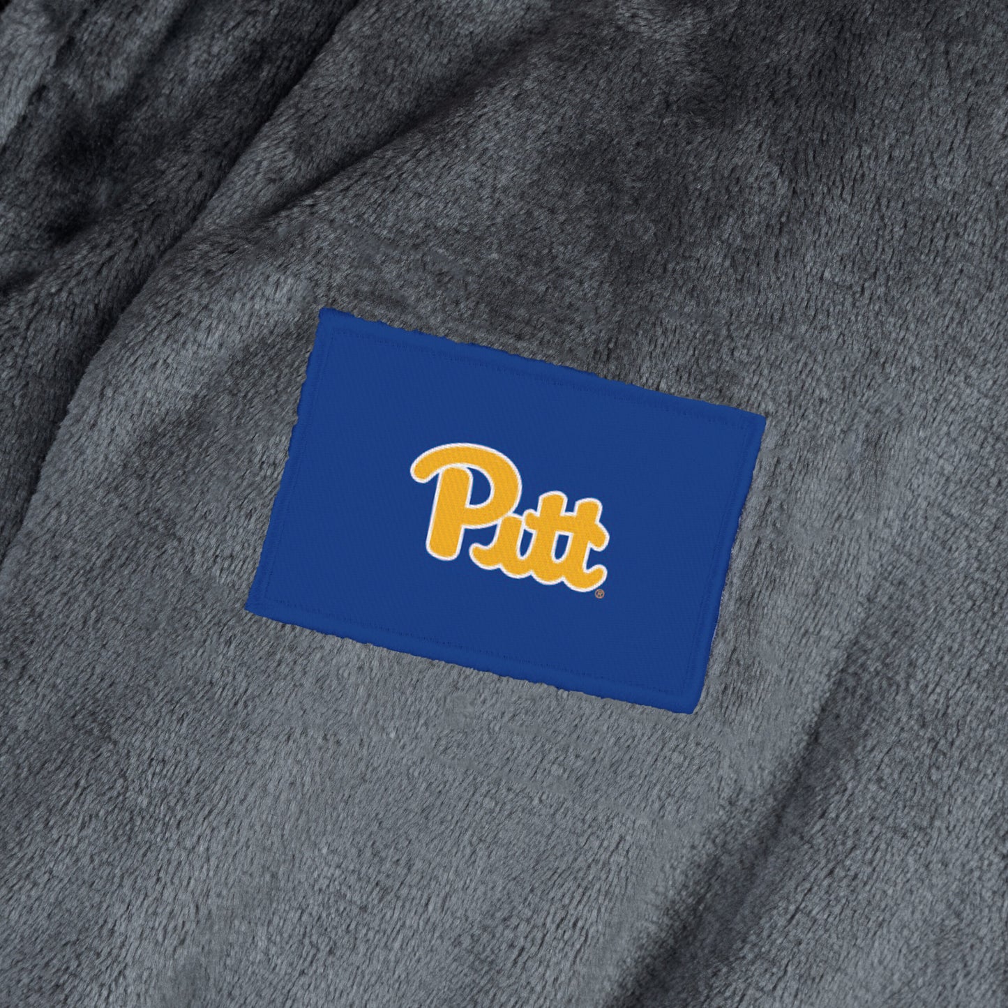 Pittsburgh Panthers team color bathrobe patch