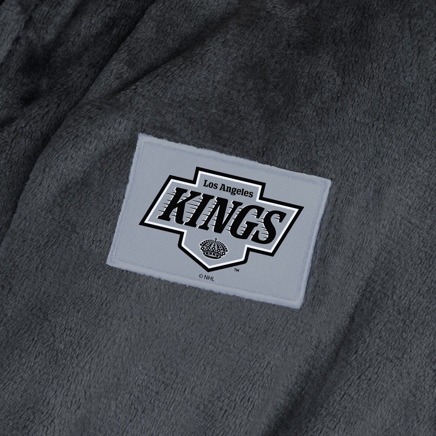 Los Angeles Kings Womens SHERPA bathrobe patch