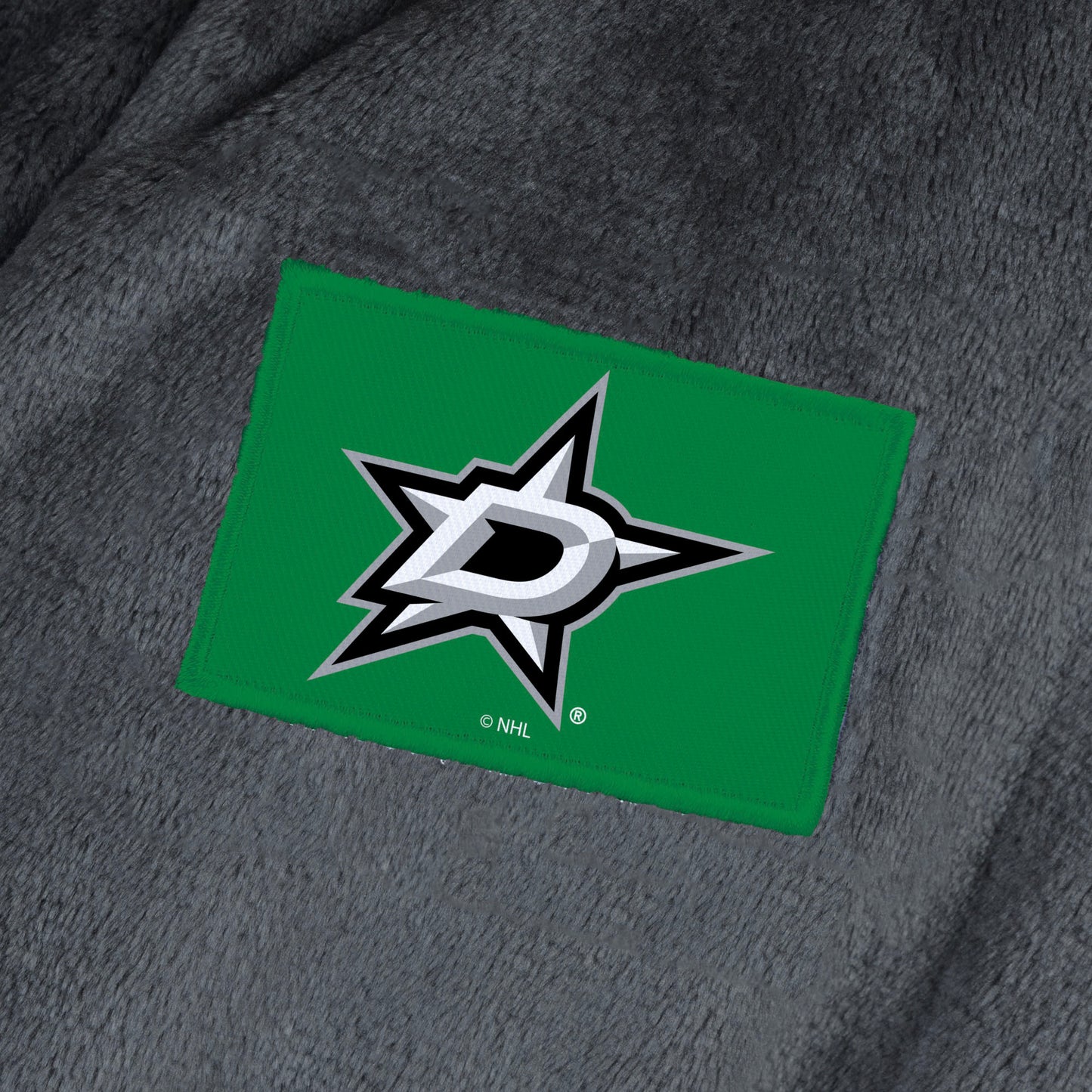 Dallas Stars team color bathrobe patch