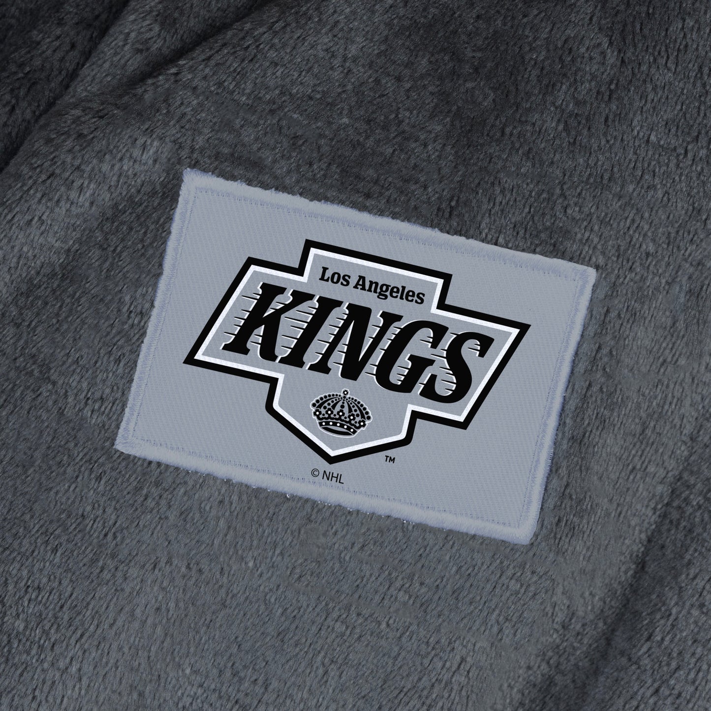 Los Angeles Kings team color bathrobe patch