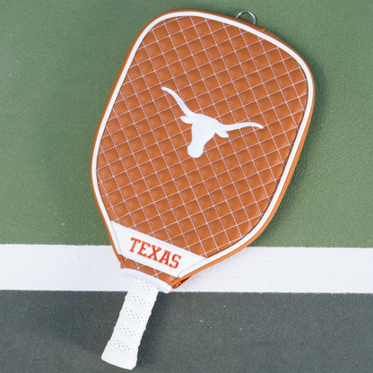 Texas Longhorns quilted pickleball paddle cover on court view