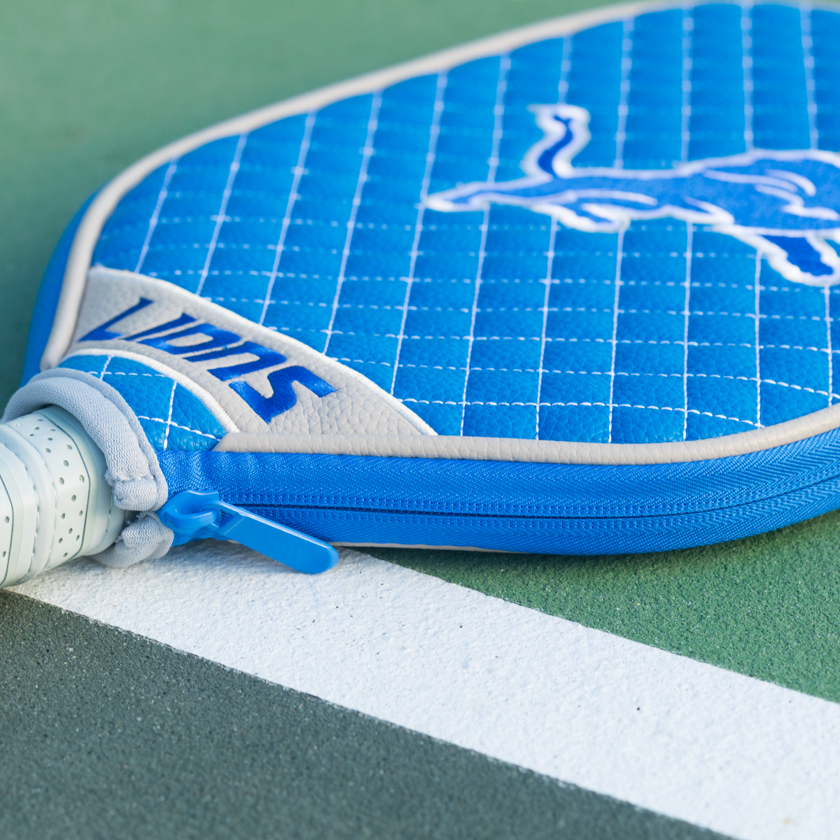 Detroit Lions quilted pickleball paddle cover team name