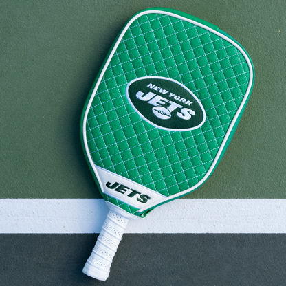 New York Jets Green quilted pickleball paddle cover on court