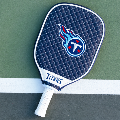 Tennessee Titans quilted pickleball paddle cover on court view