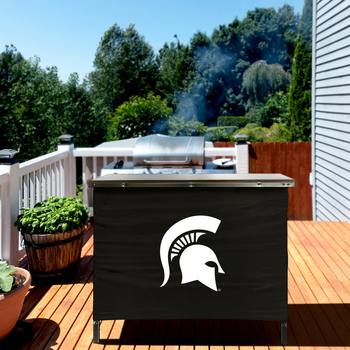 Michigan State Spartans Portable Indoor/Outdoor Bar outdoor party lifestyle