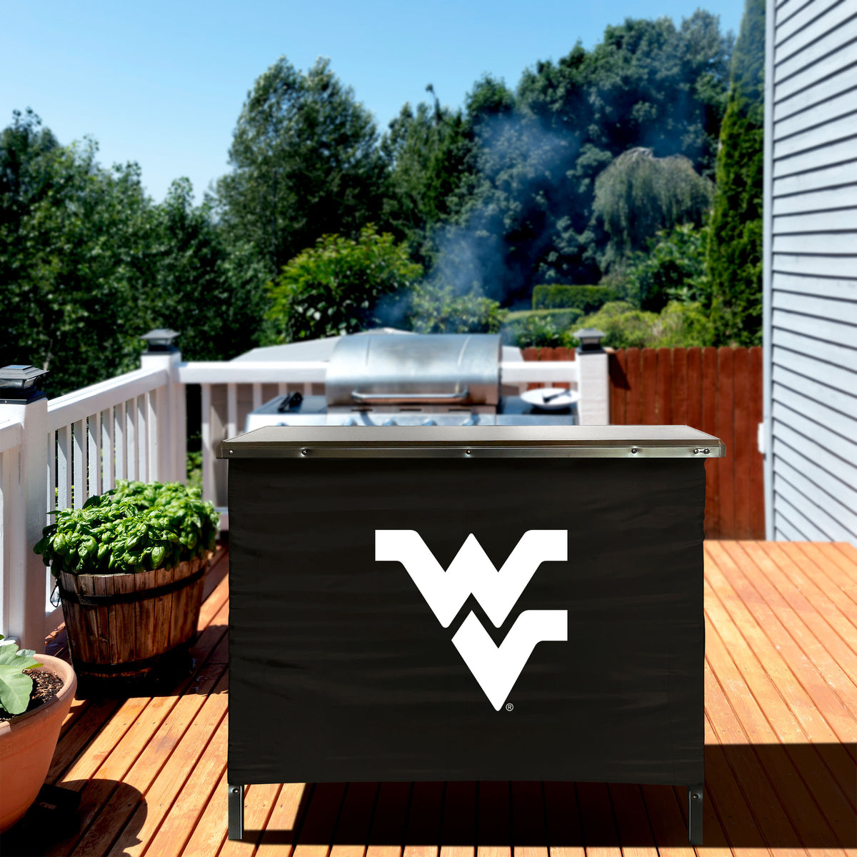 West Virginia Mountaineers Portable Indoor/Outdoor Bar outdoor party lifestyle