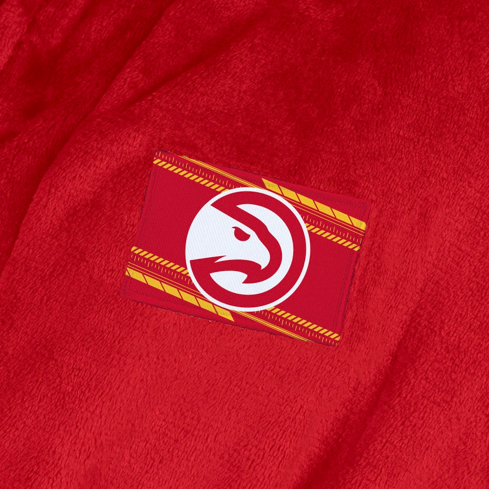 Atlanta Hawks team color bathrobe patch