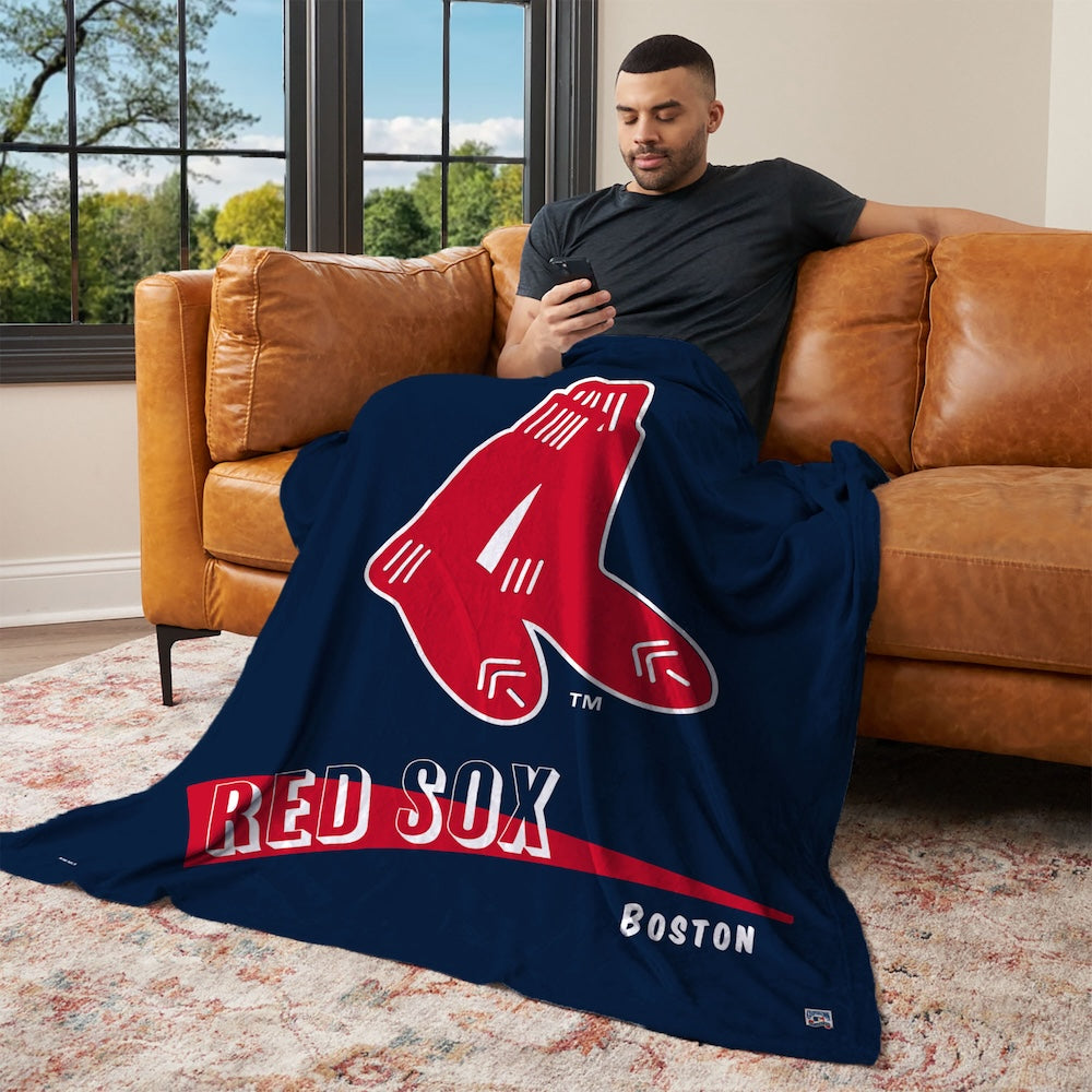 Boston Red Sox CC throwback silk touch blanket