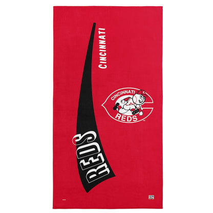 Cincinnati Reds throwback beach towel