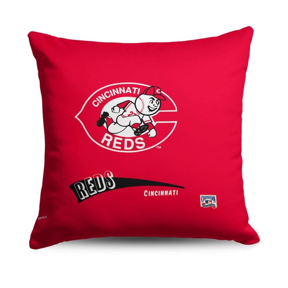 Cincinnati Reds CC Throwback pillow