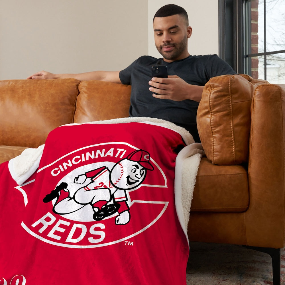 Cincinnati Reds CC throwback sherpa blanket