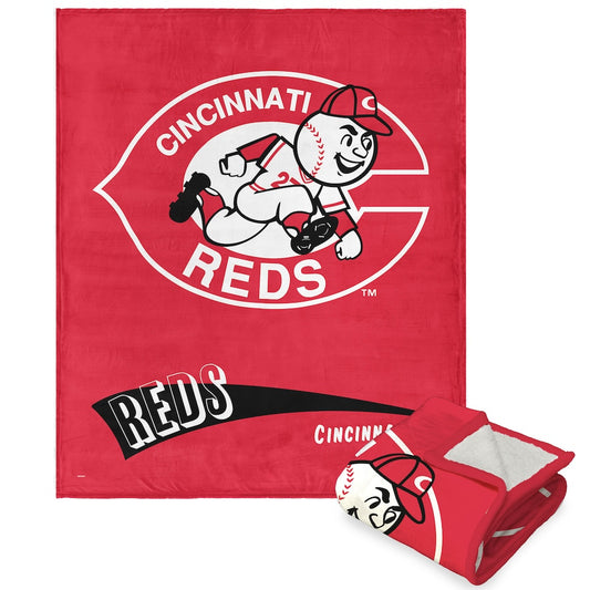 Cincinnati Reds throwback sherpa blanket