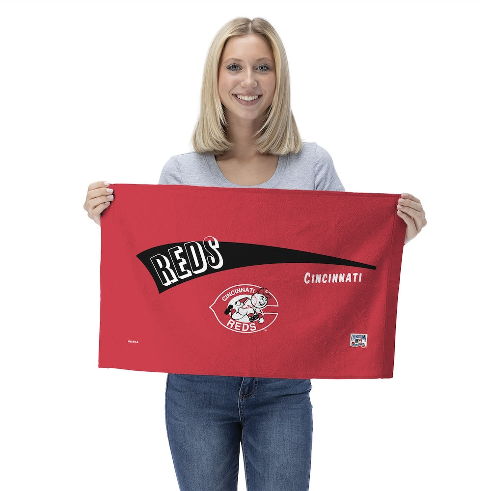 Cincinnati Reds fan towel set