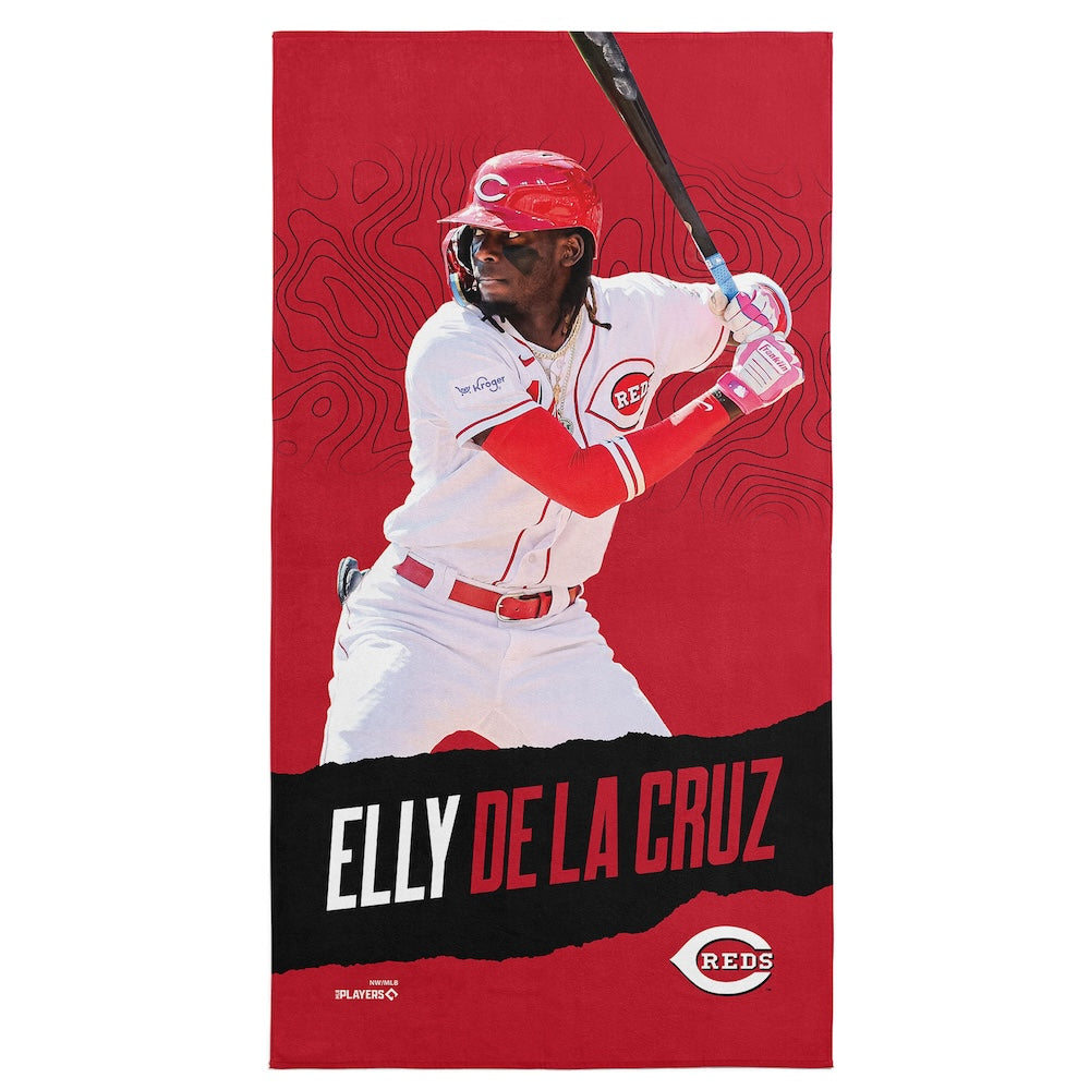 Cincinnati Reds Elly De La Cruz beach towel