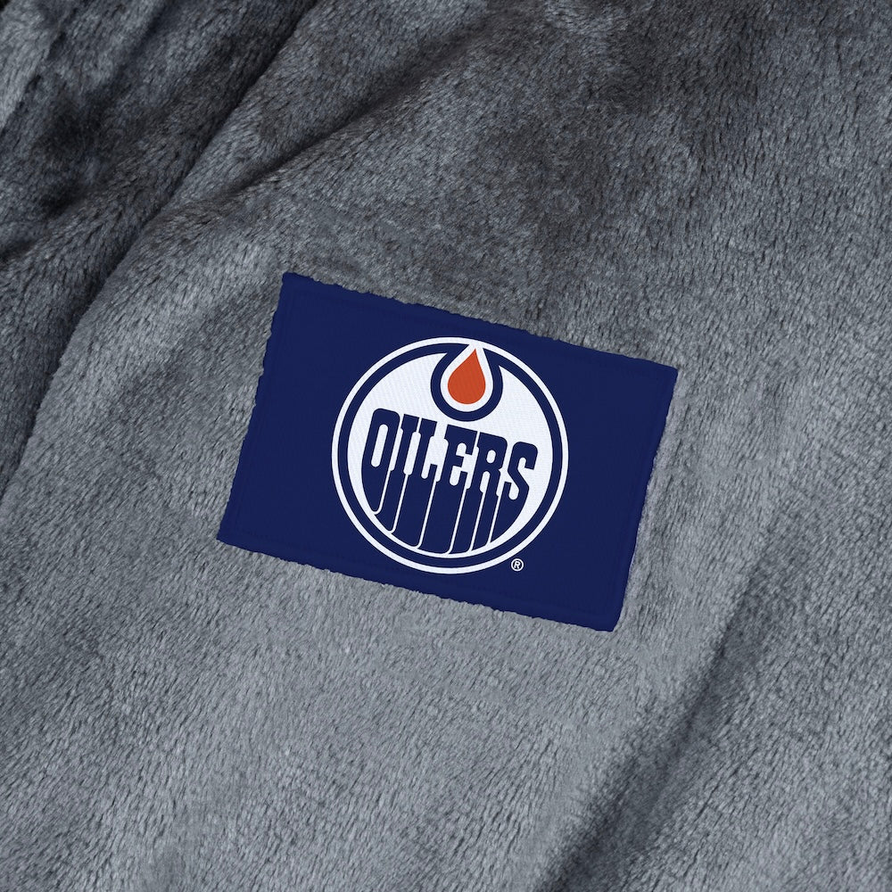 Edmonton Oilers silk touch charcoal bathrobe logo patch