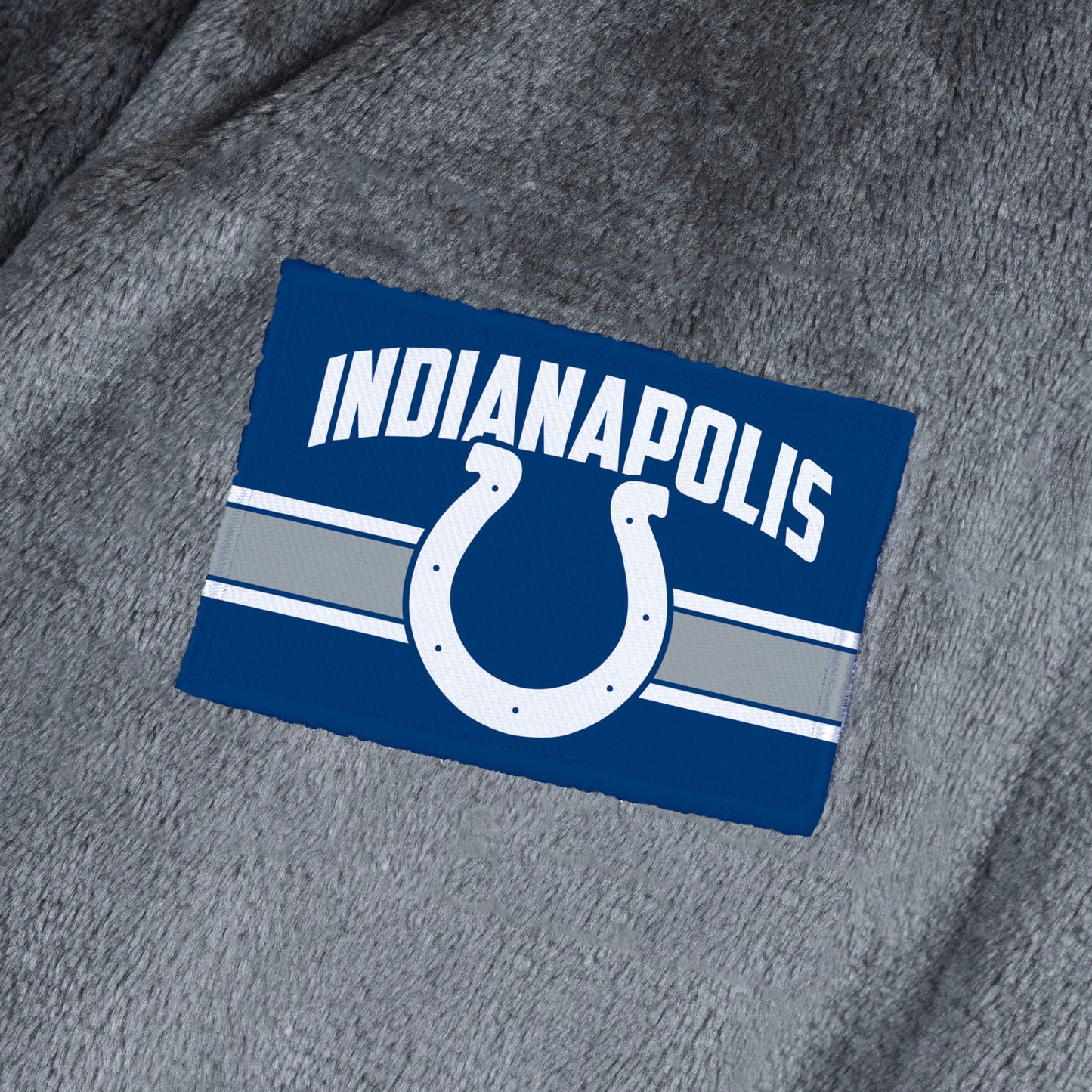 Indianapolis Colts silk touch charcoal bathrobe logo patch