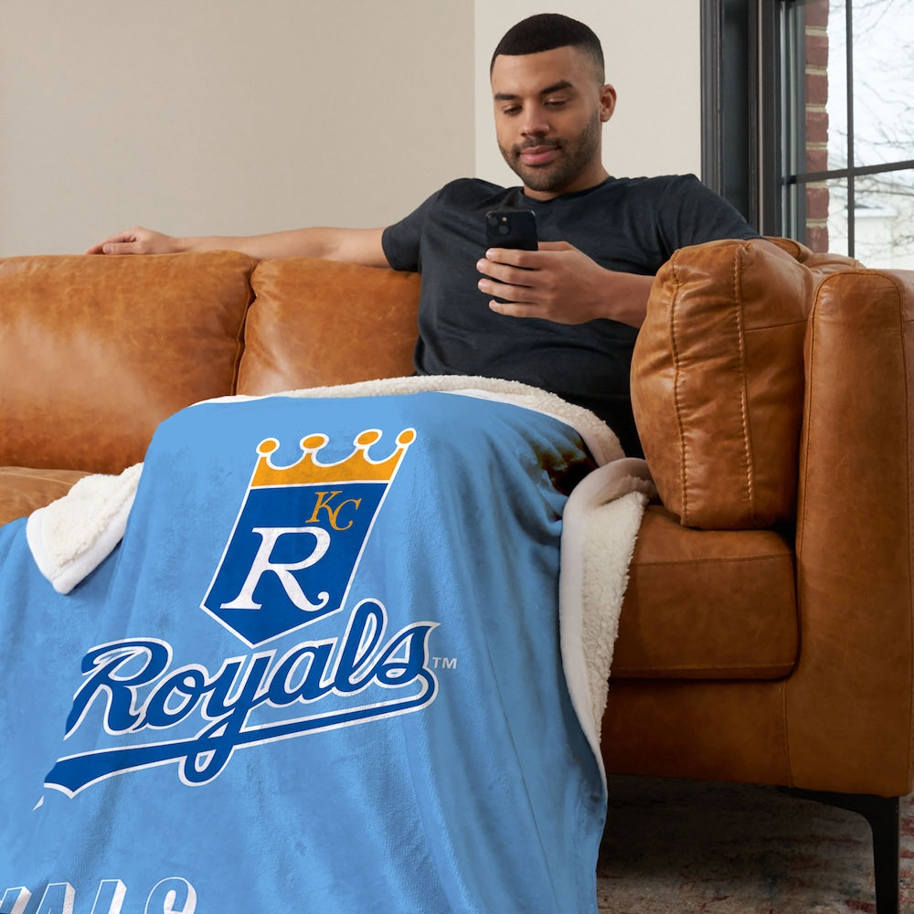 Kansas City Royals CC throwback sherpa blanket