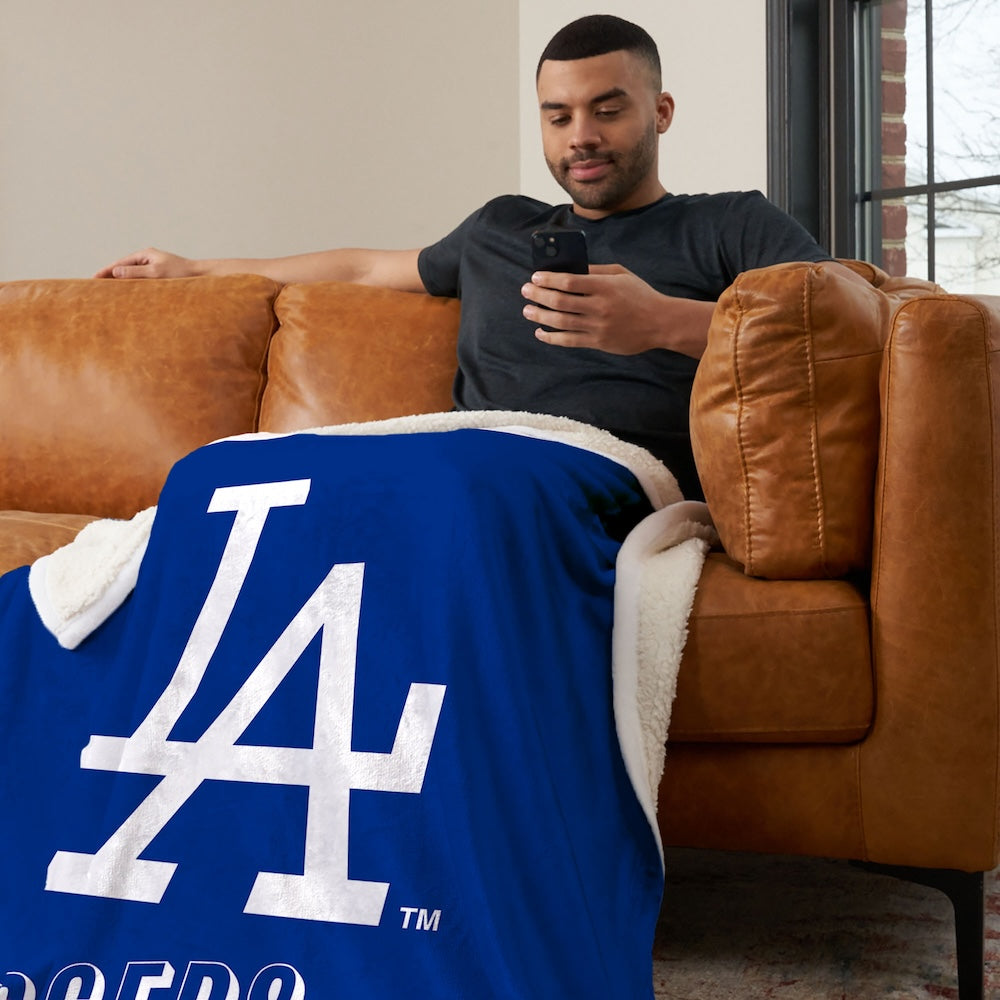 Los Angeles Dodgers CC throwback sherpa blanket