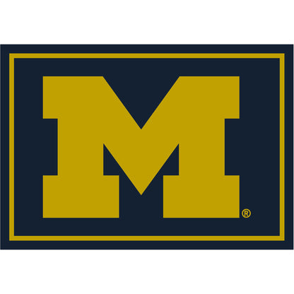 Michigan Wolverines distressed style area rug