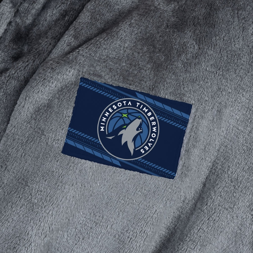 Minnesota Timberwolves silk touch charcoal bathrobe logo patch