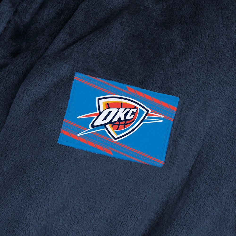 Oklahoma City Thunder team color bathrobe patch