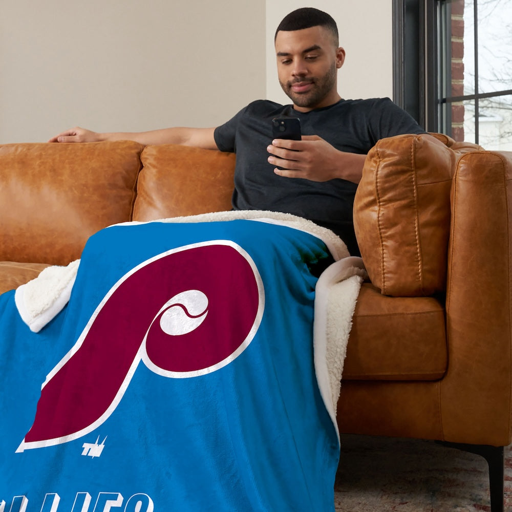 Philadelphia Phillies CC throwback sherpa blanket