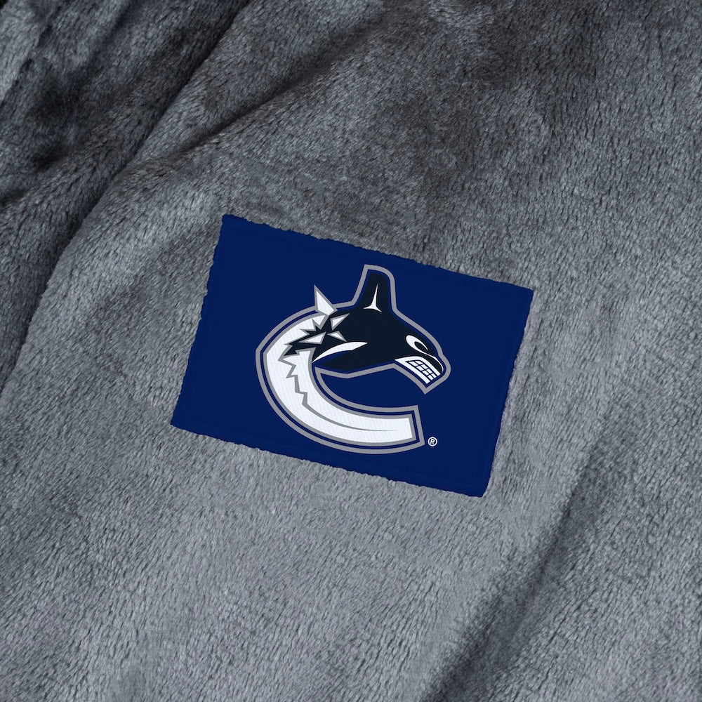 Vancouver Canucks silk touch charcoal bathrobe logo patch