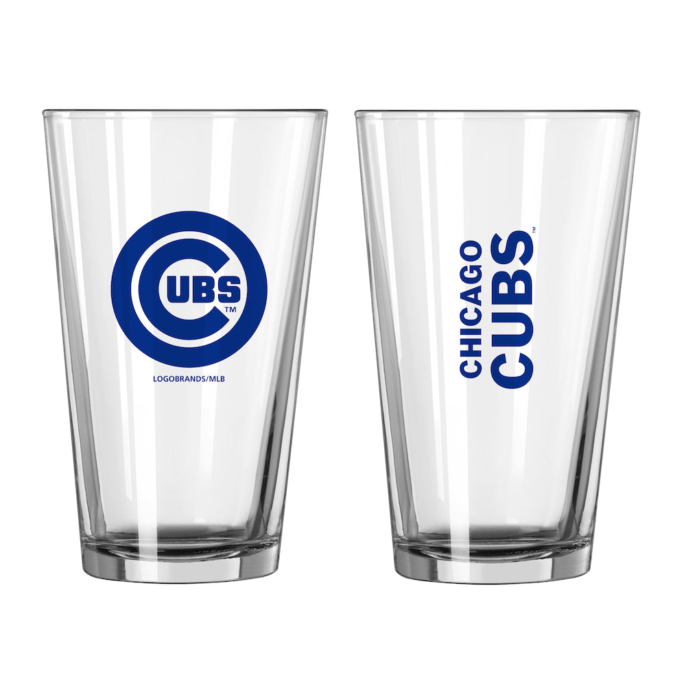 Chicago Cubs pint glass
