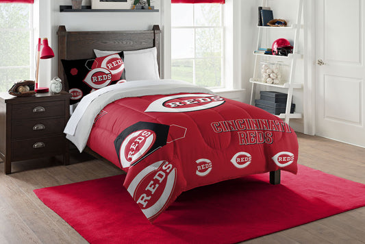 Cincinnati Reds twin size comforter set