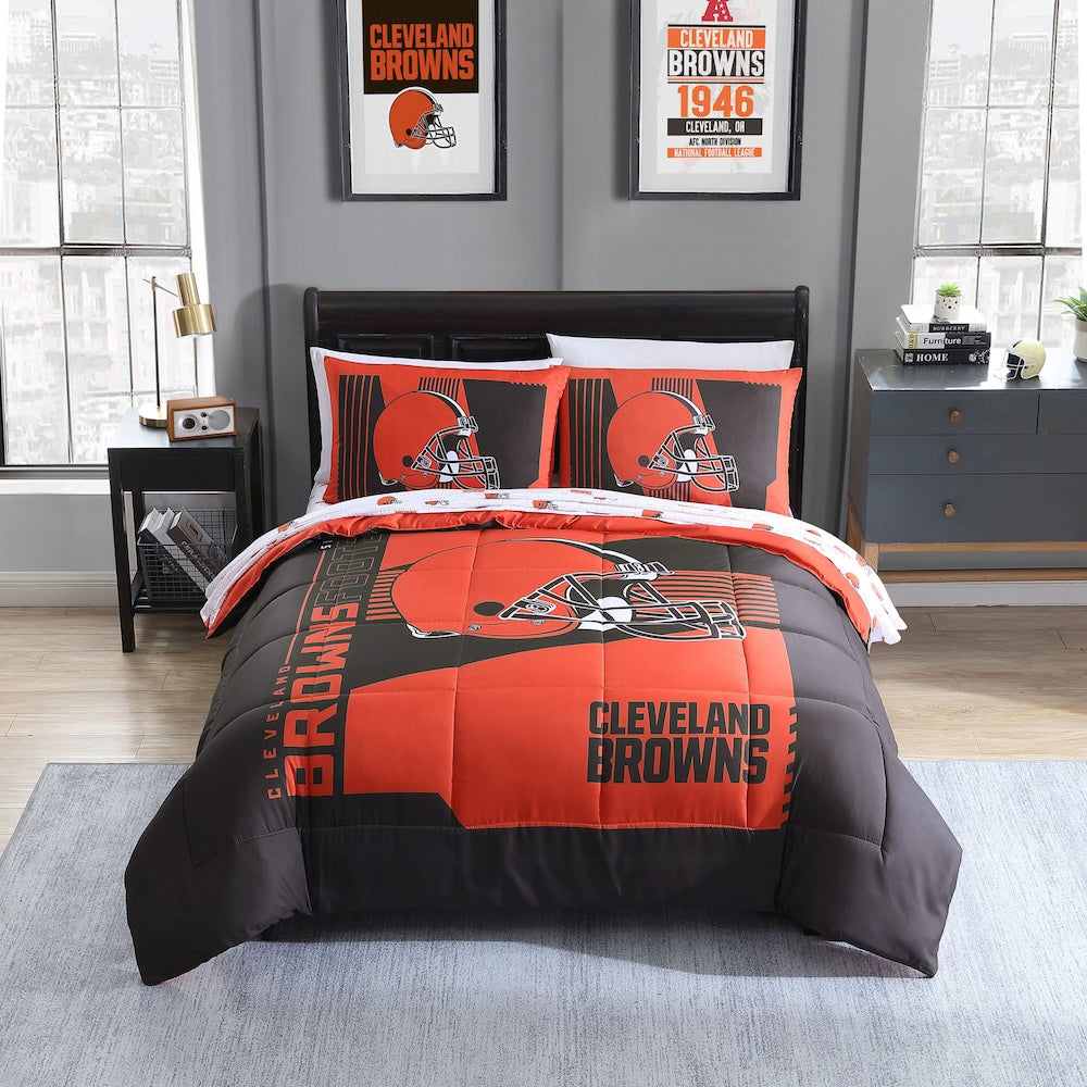 Cleveland Browns full size bed in a bag