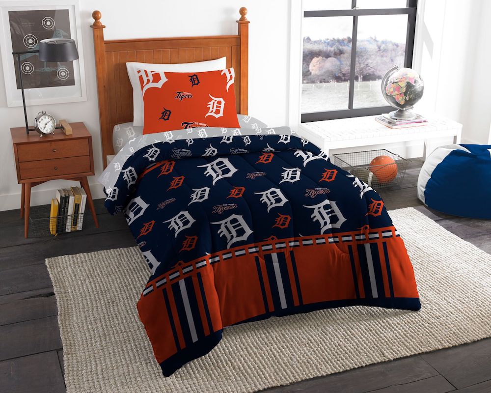 Detroit Tigers twin size bed in a bag