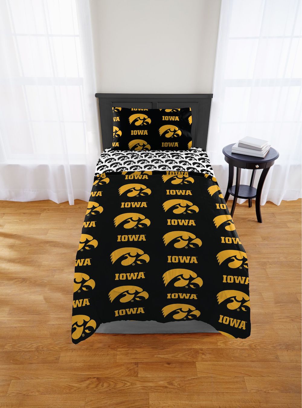 Iowa Hawkeyes twin size bed in a bag
