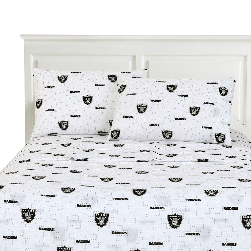 Las Vegas Raiders logo bedsheet set