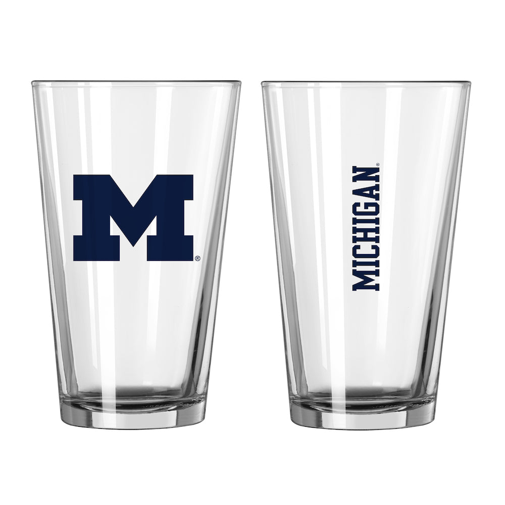 Michigan Wolverines pint glass