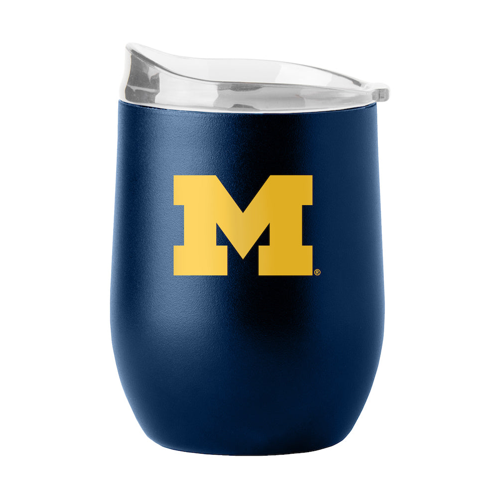 Michigan Wolverines curved drink tumbler