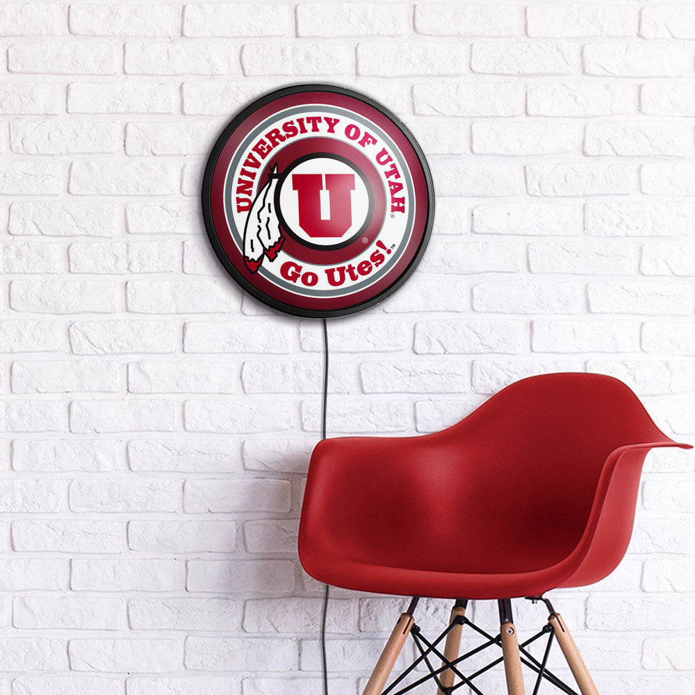 Utah Utes Slimline Round Lighted Wall Sign Room View