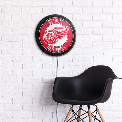 Detroit Red Wings Slimline Round Lighted Wall Sign Room View