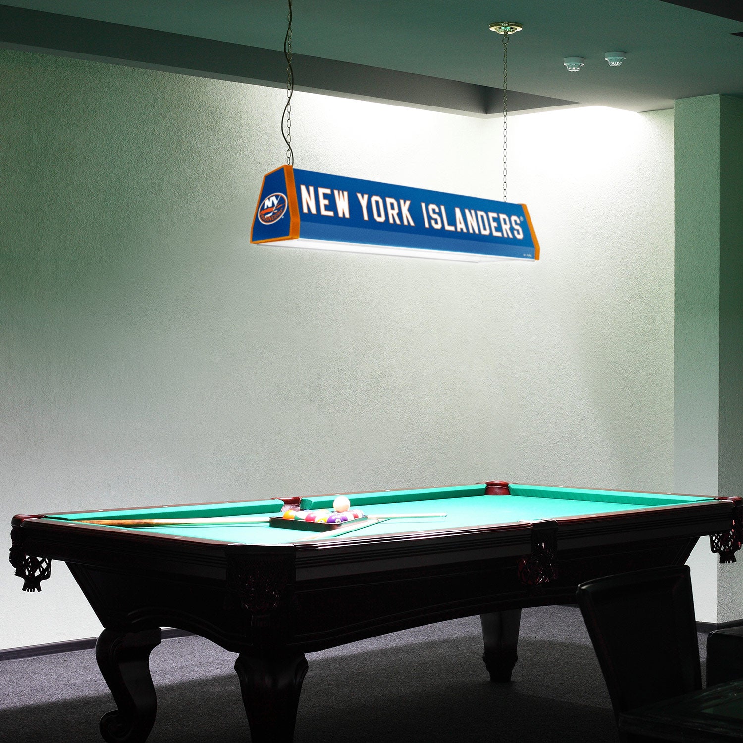 New York Islanders Standard Pool Table Light Room View