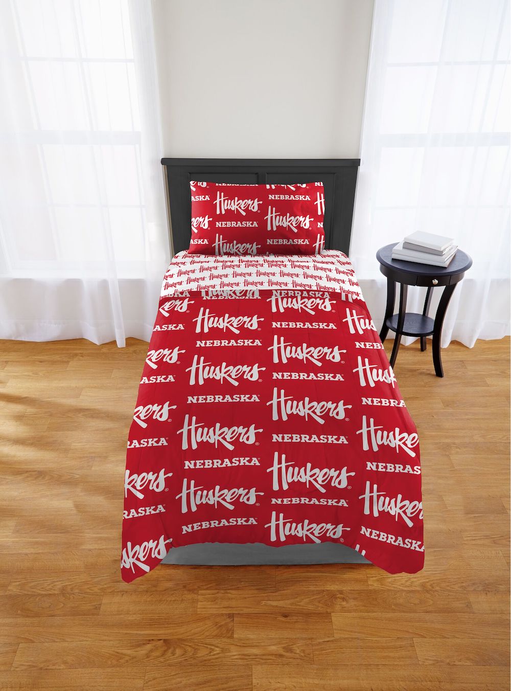 Nebraska Cornhuskers twin size bed in a bag