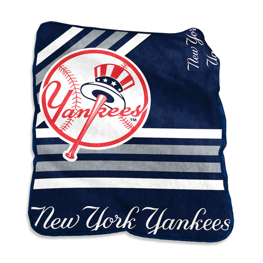 New York Yankees Raschel throw blanket