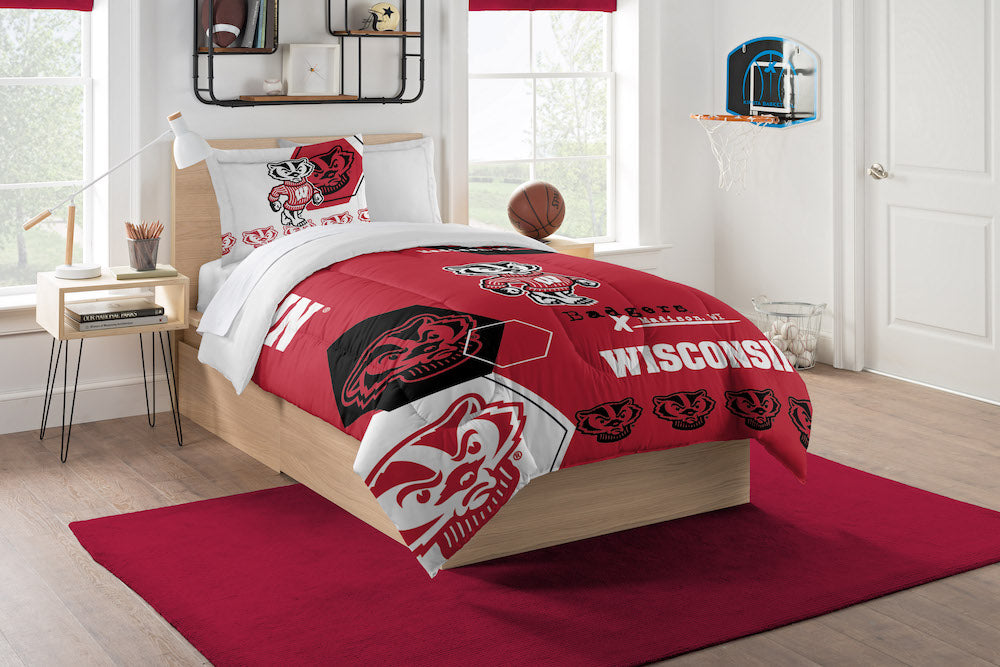 Wisconsin Badgers twin size comforter set